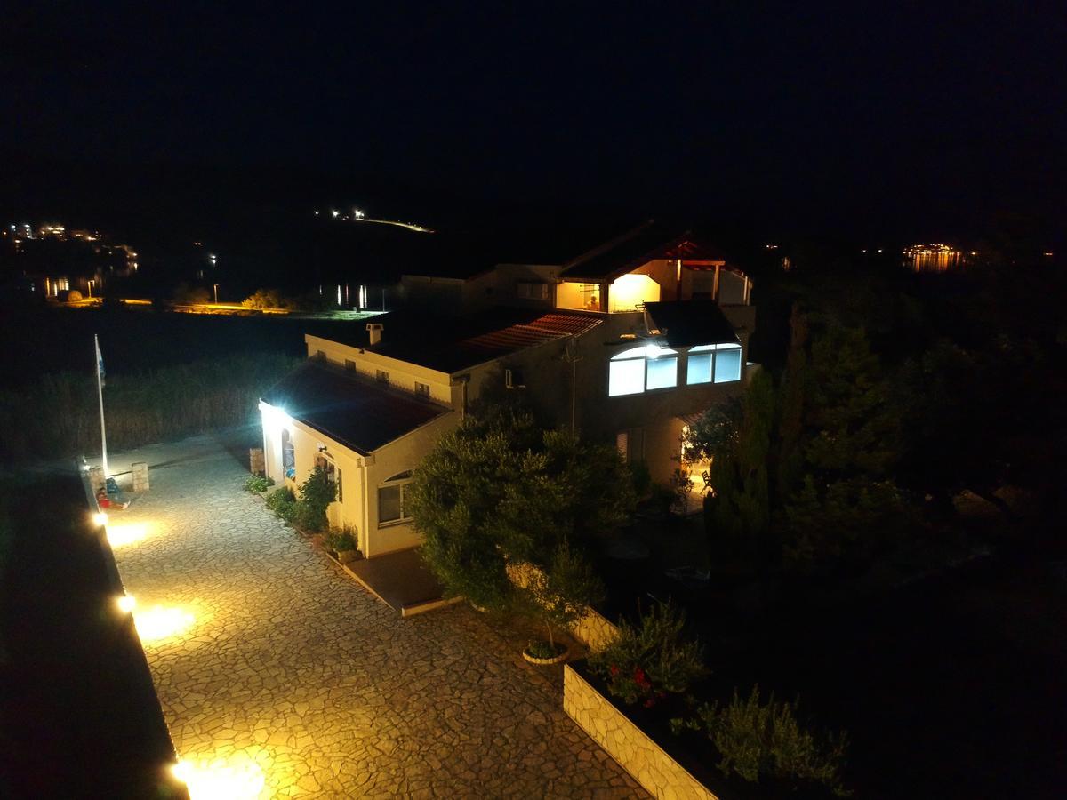 Apartments Dinko 노바야 외부 사진