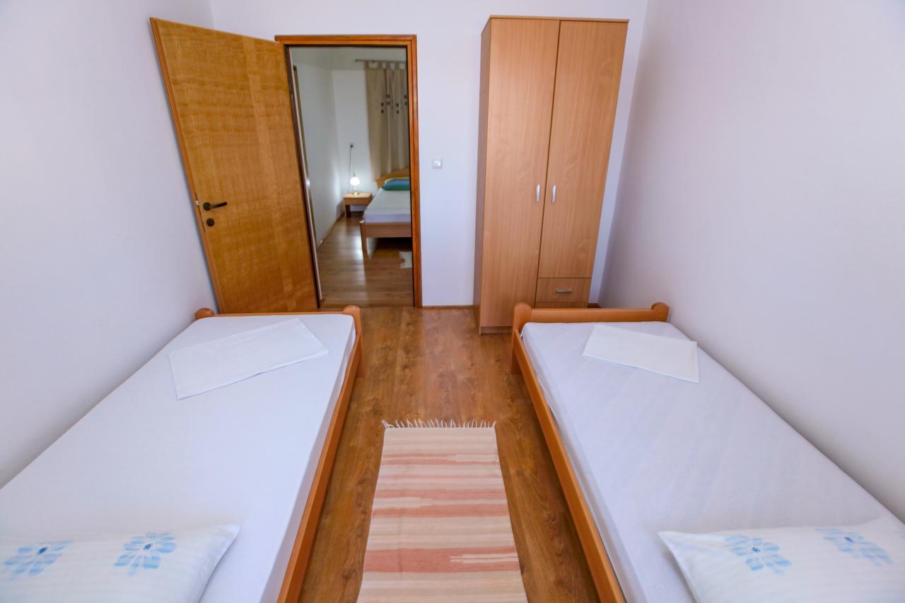 Apartments Dinko 노바야 외부 사진